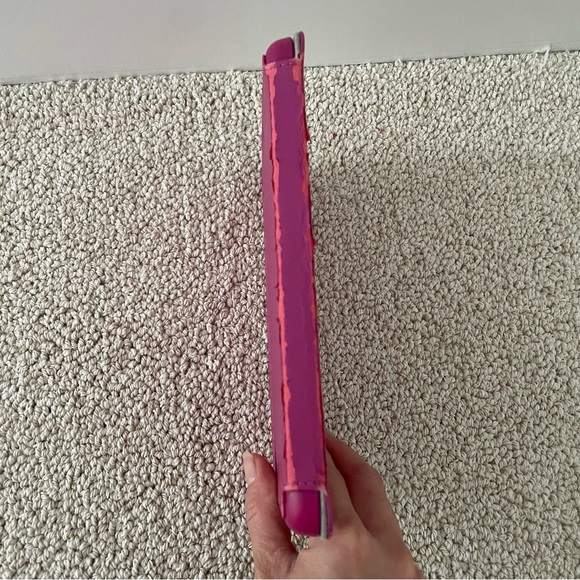 iPad Mini 1st Gen with case - Picture 7 of 8